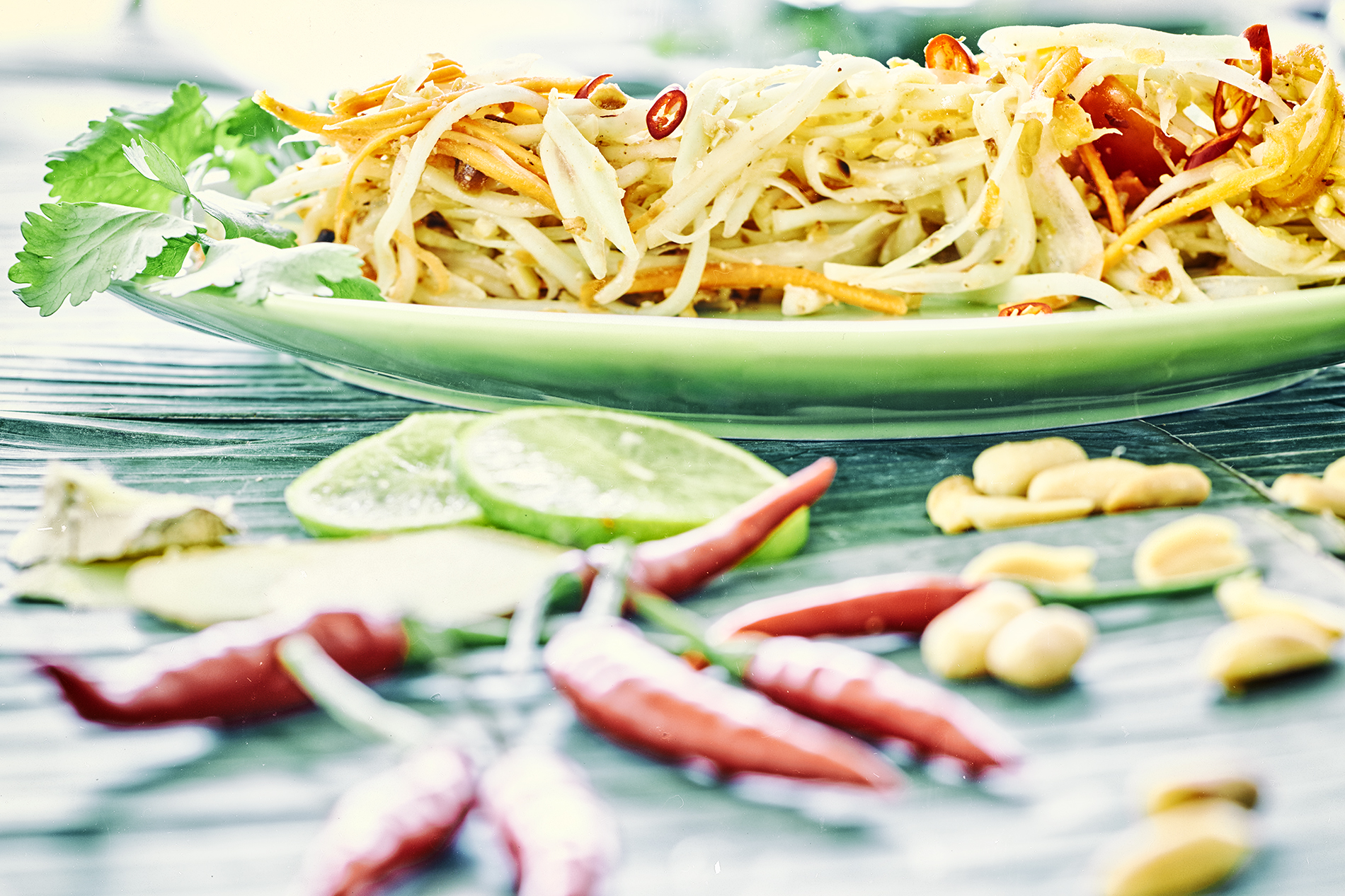 Green papaya salad