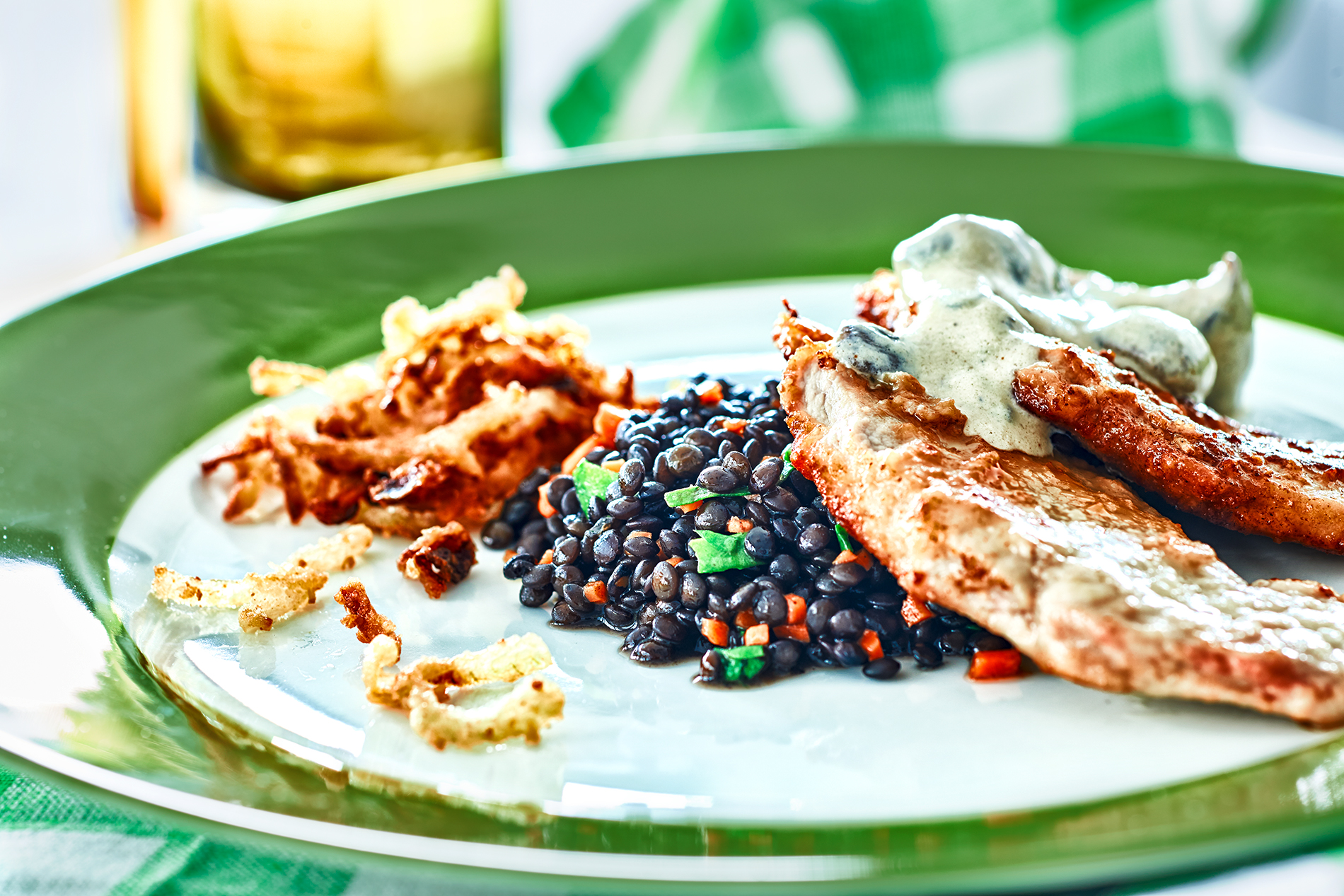 Jägerschnitzel mit Linsen und Rösti