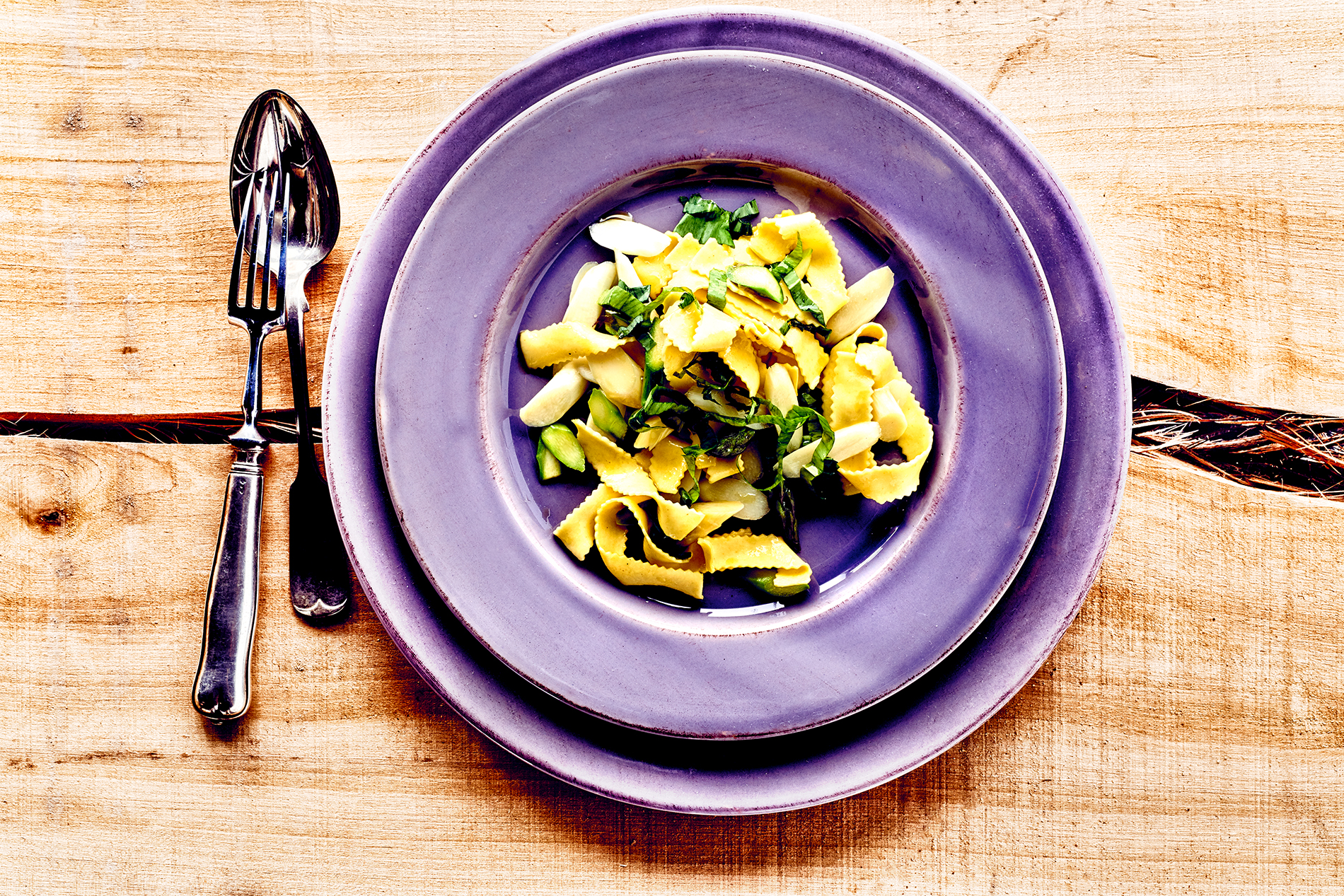 Pasta mit Bärlauch und grünem Spargel