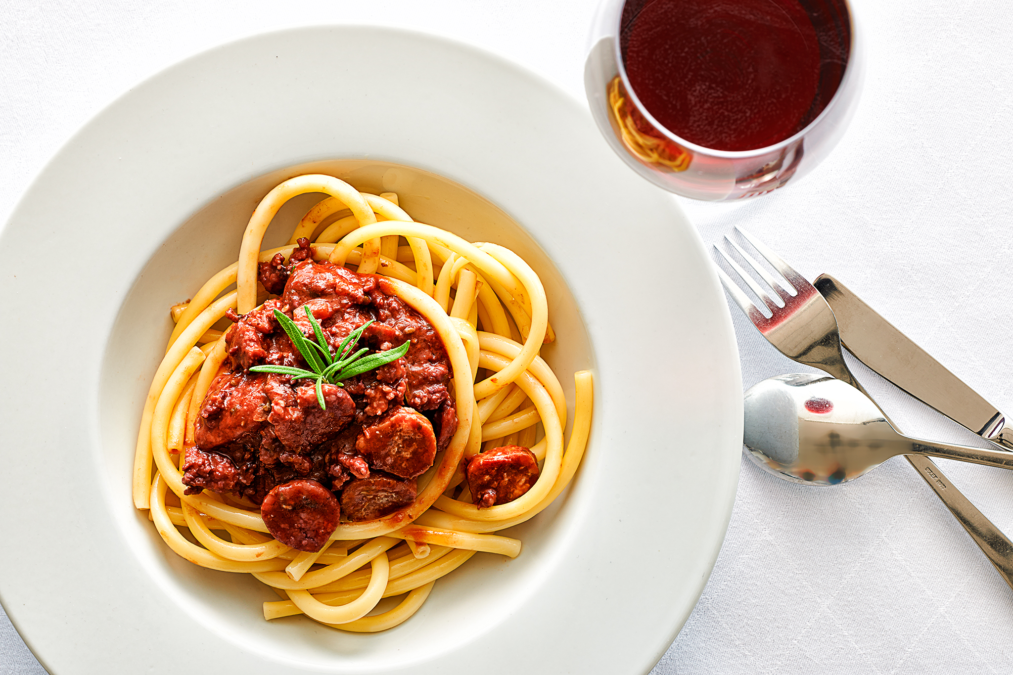 Pasta with salsiccia and tomato