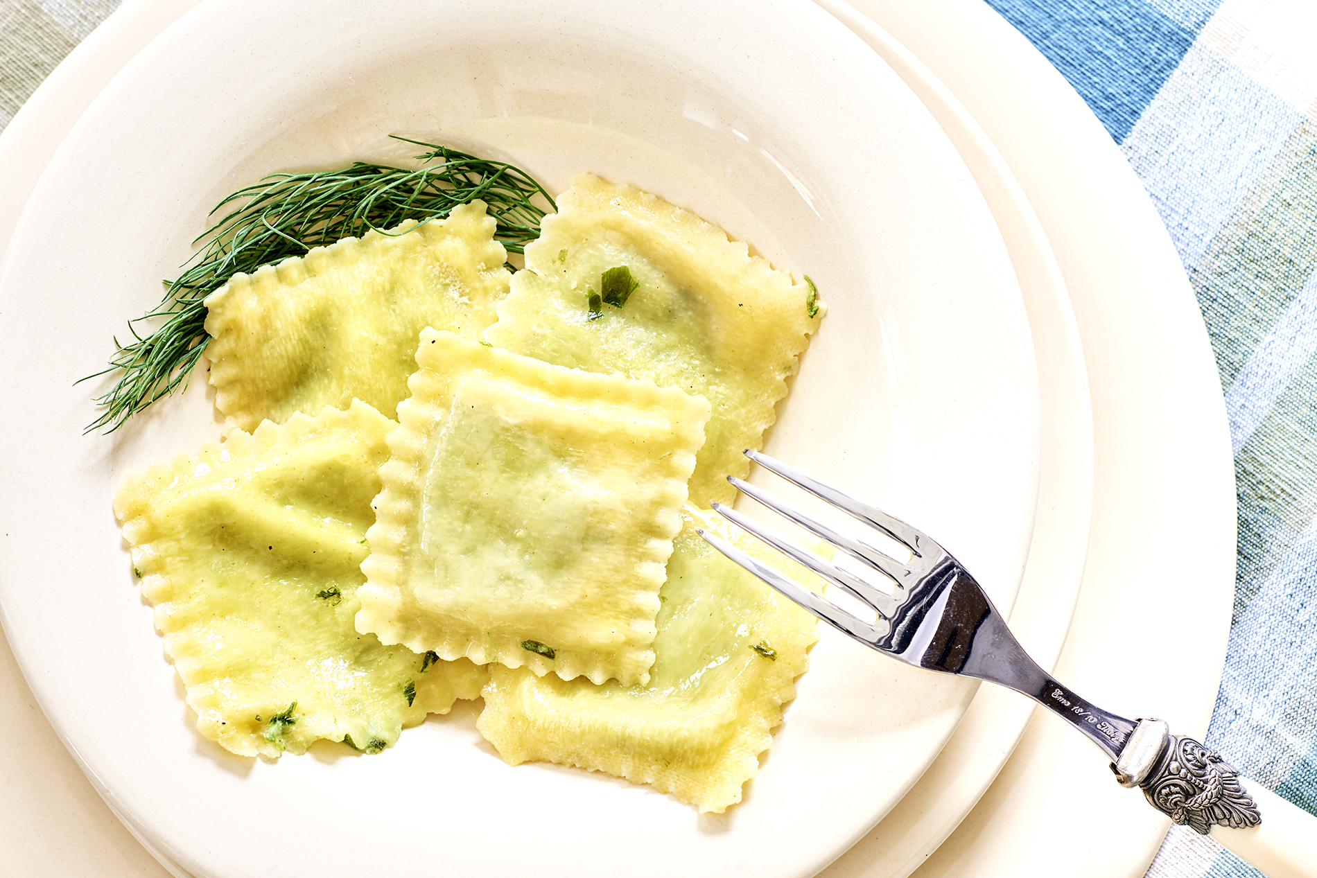 Ravioli mit Frischkäse und Lachs