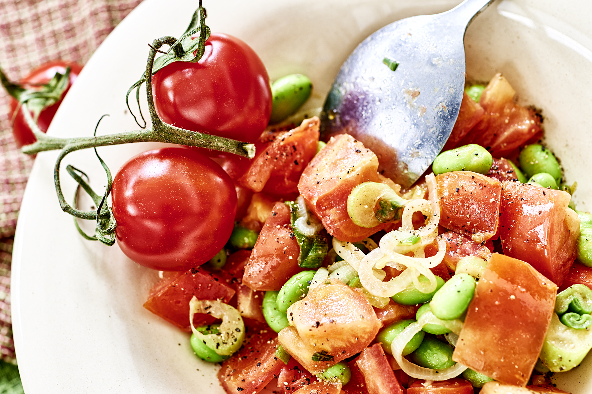 Tomato and bean ragout